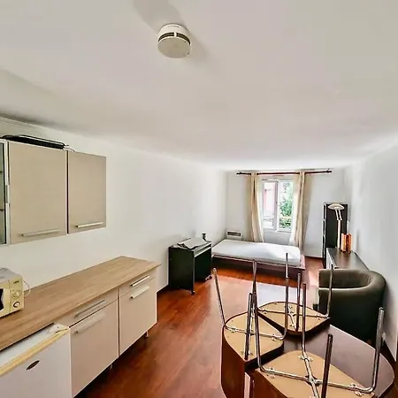 Studio Spacieux - Calme & Tout Equipe Avec Wifi Grenoble Buitenkant foto